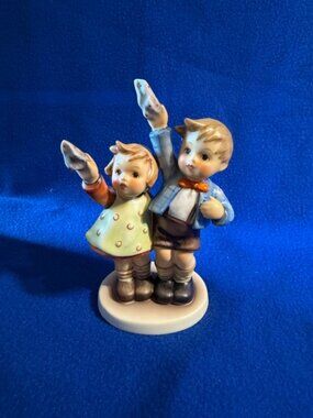 Hummel/Goebel Auf Wieders Millennium Issue